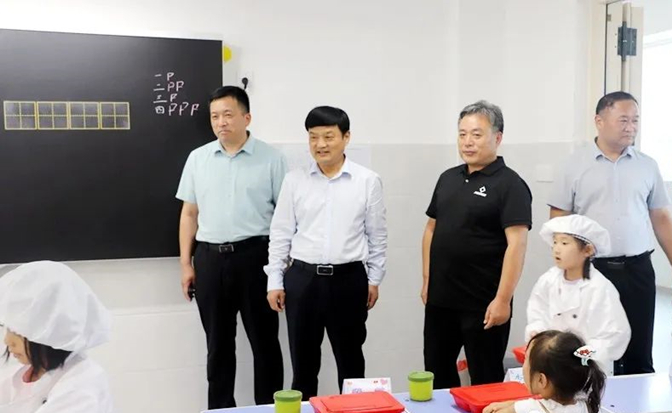 https://img2.danews.cc/upload/images/20230908/e73585cf8825cf3859870b0eef28c8ca.jpg